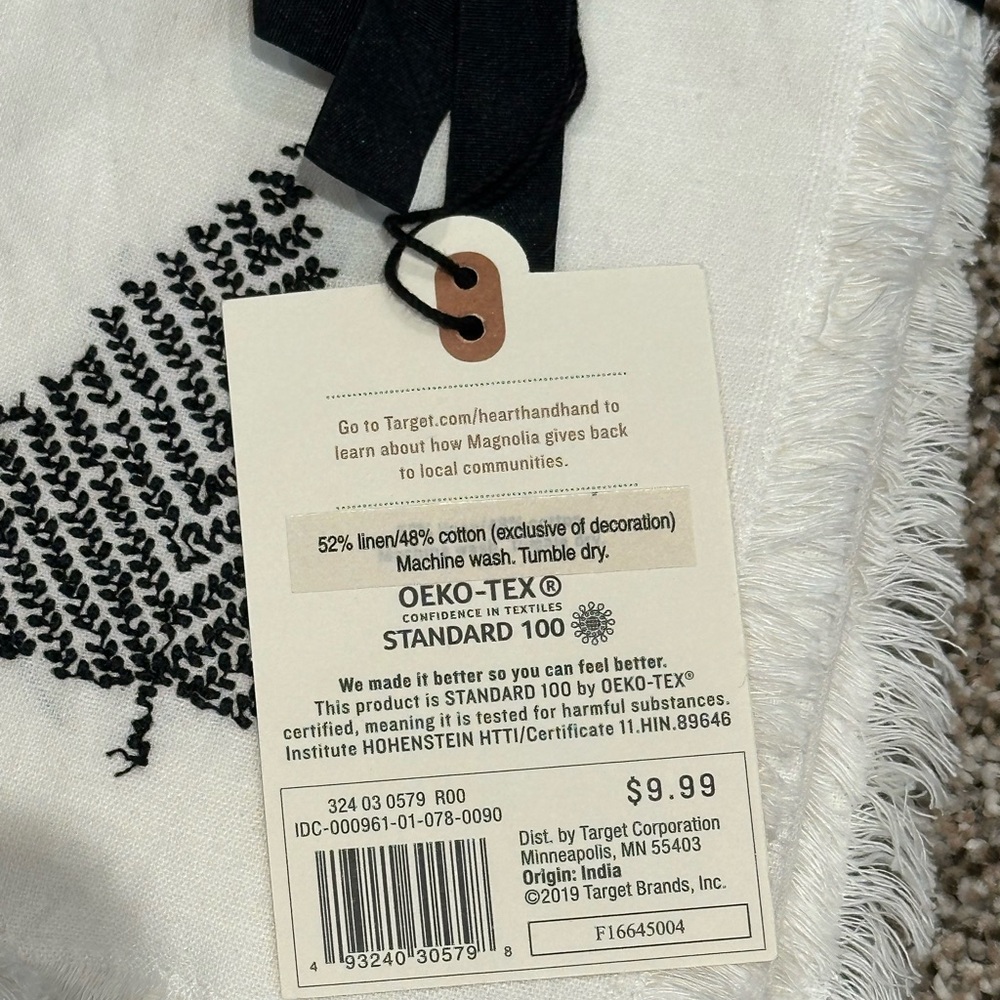 HEARTH & HAND with MAGNOLIA 2 Sets Linen/Cotton Black Stitched Napkins NEW! rare - Picture 8 of 10